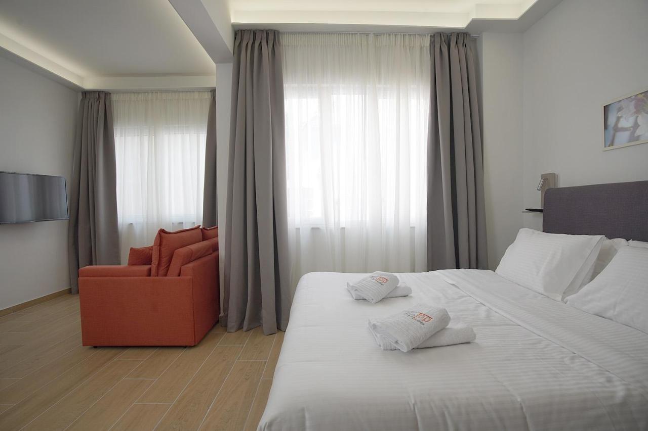 Tip - Top Suites Athen Exterior foto
